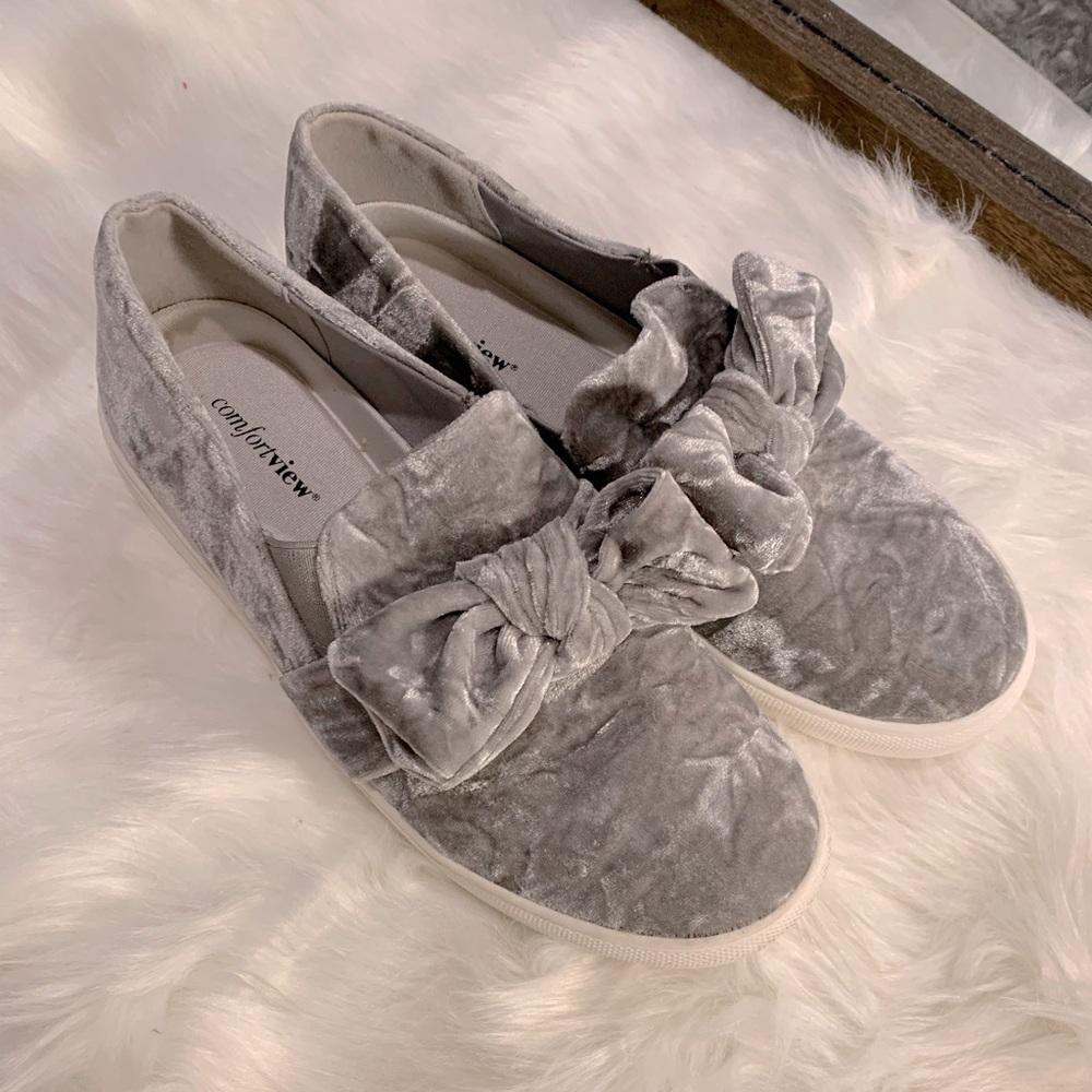 Comfortview Women's The Rachel Sneaker